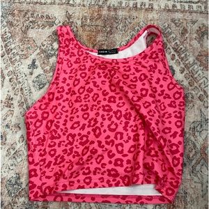 pink cheetah print crop top